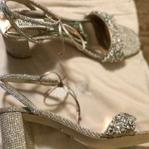 Badgley Mischka Sandal